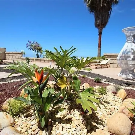 Appartement Mit Terrasse, Pool Und Garten