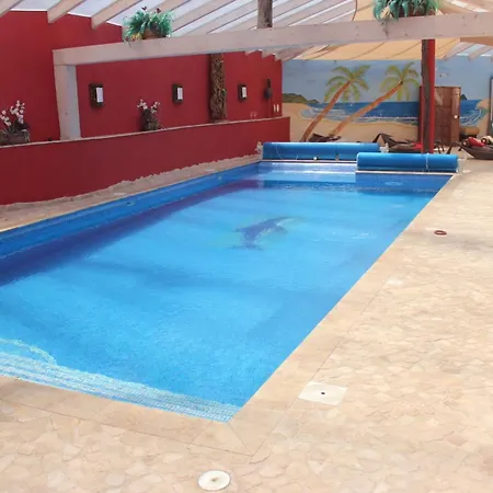 Appartement Mit Terrasse, Pool Und Garten *